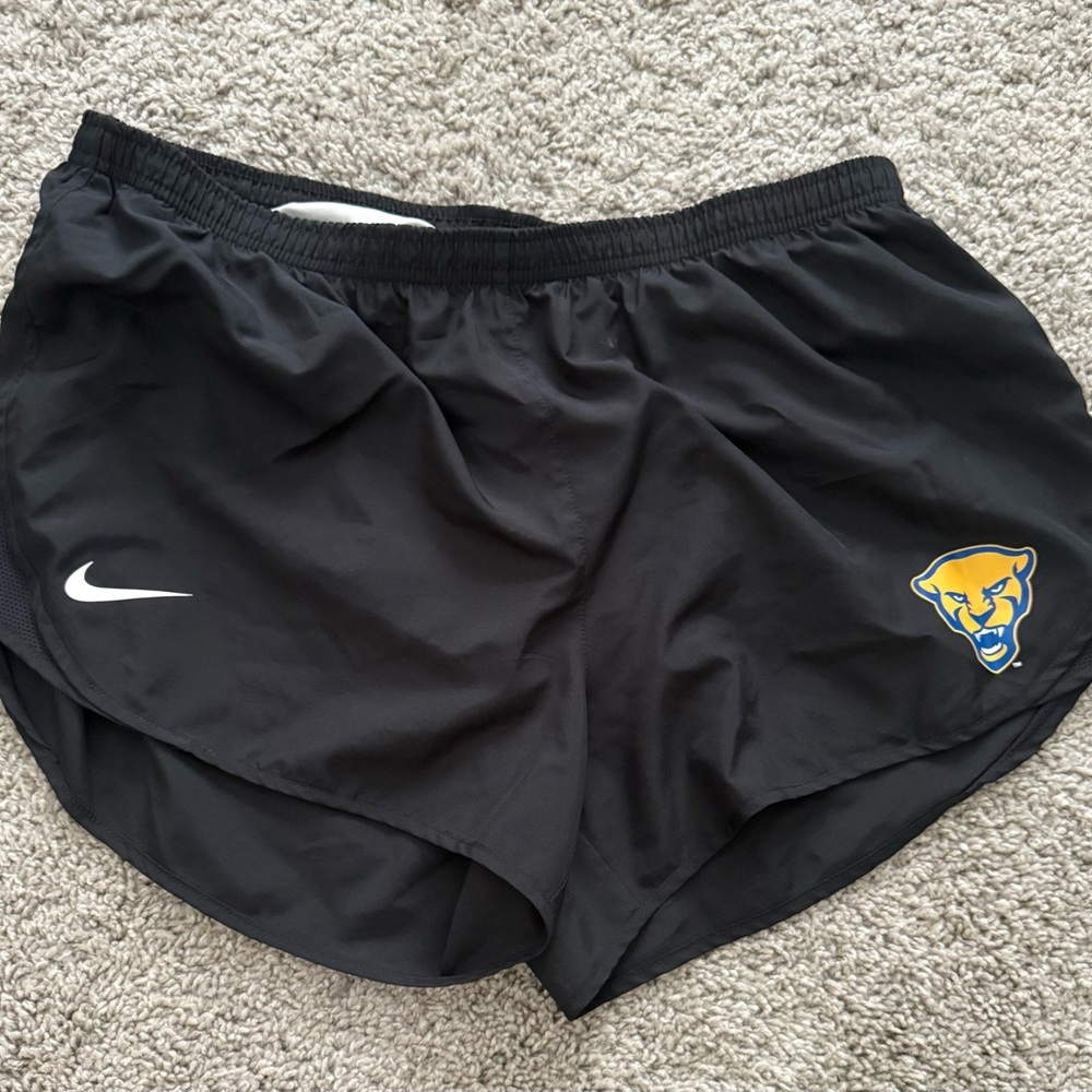 Nike Black Athletic Shorts Moisture-Wicking Lightweight